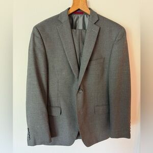 Alfani Grey Two Piece (Jacket and Pants) Suit